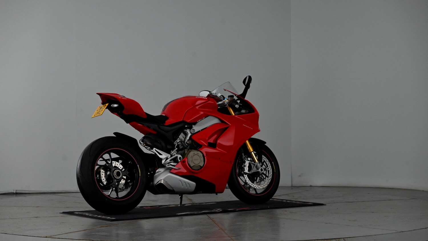 Ducati Panigale V4S