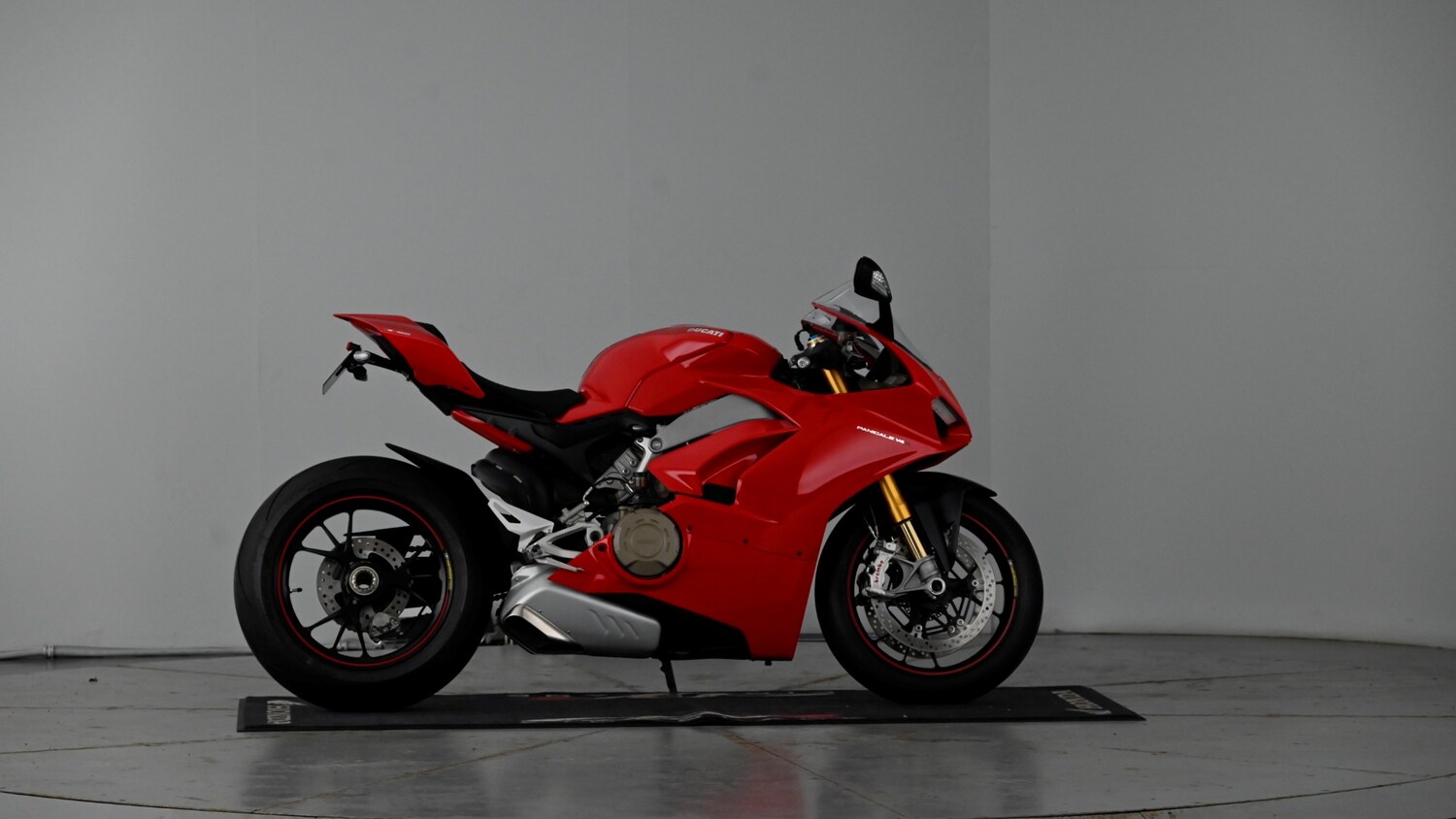 Ducati Panigale V4S