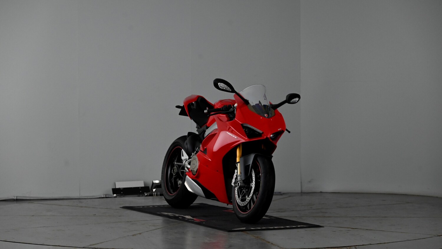 Ducati Panigale V4S