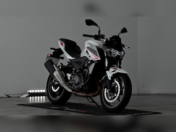 Used Kawasaki Z400 2023 for sale - bike-77307554: Photo