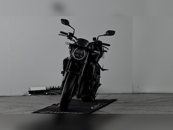 Used Honda CB 2021 for sale - bike-77911215: Photo