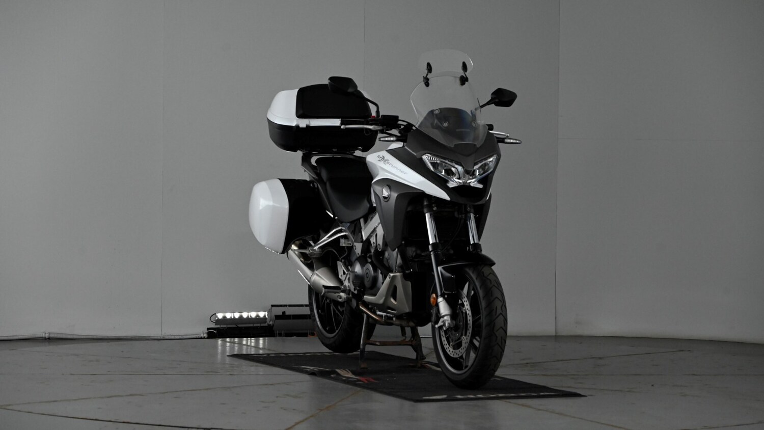 Used Honda VFR 2015 for sale - 78555453: Photo 15