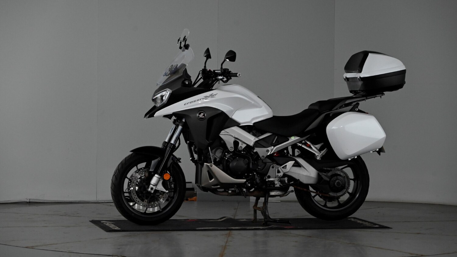 Used Honda VFR 2015 for sale - 78555453: Photo 25