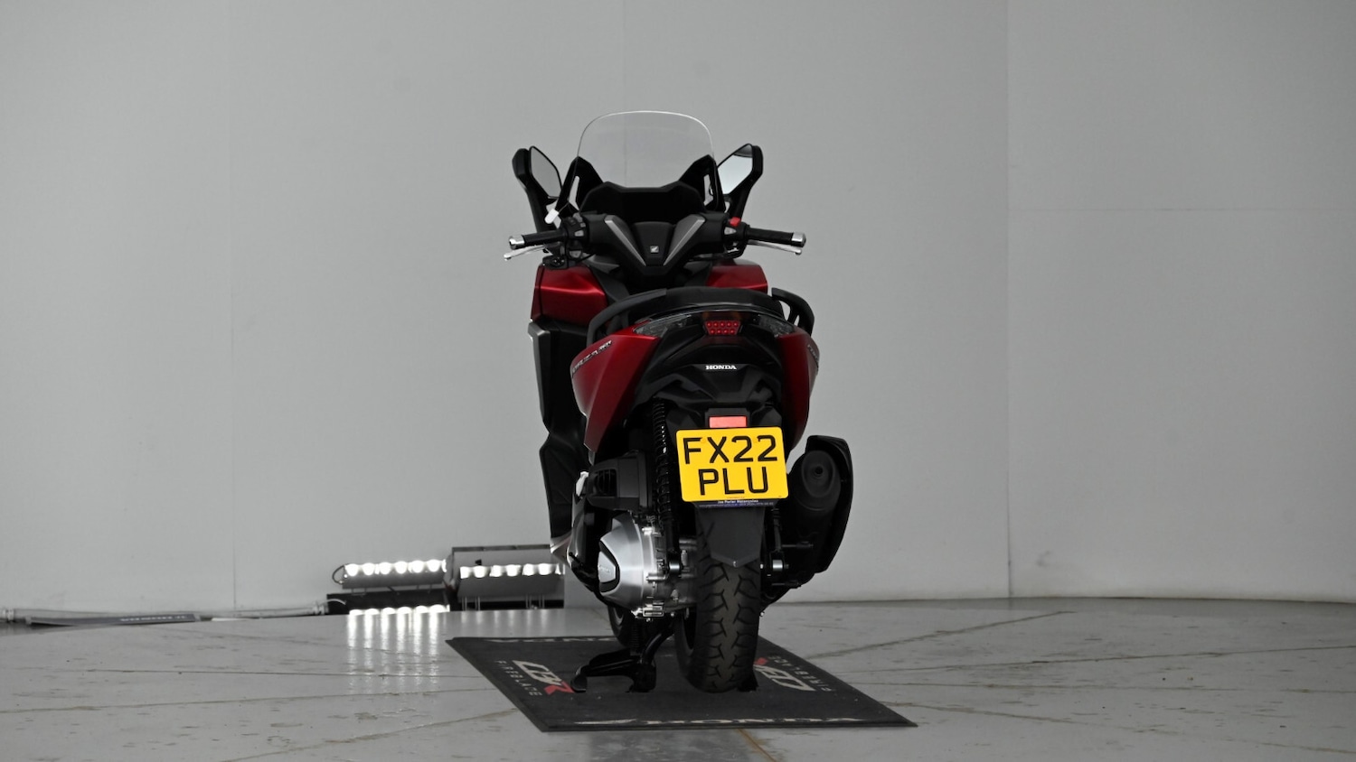 Used Honda Forza 350 2022 for sale - 77965218: Photo 10