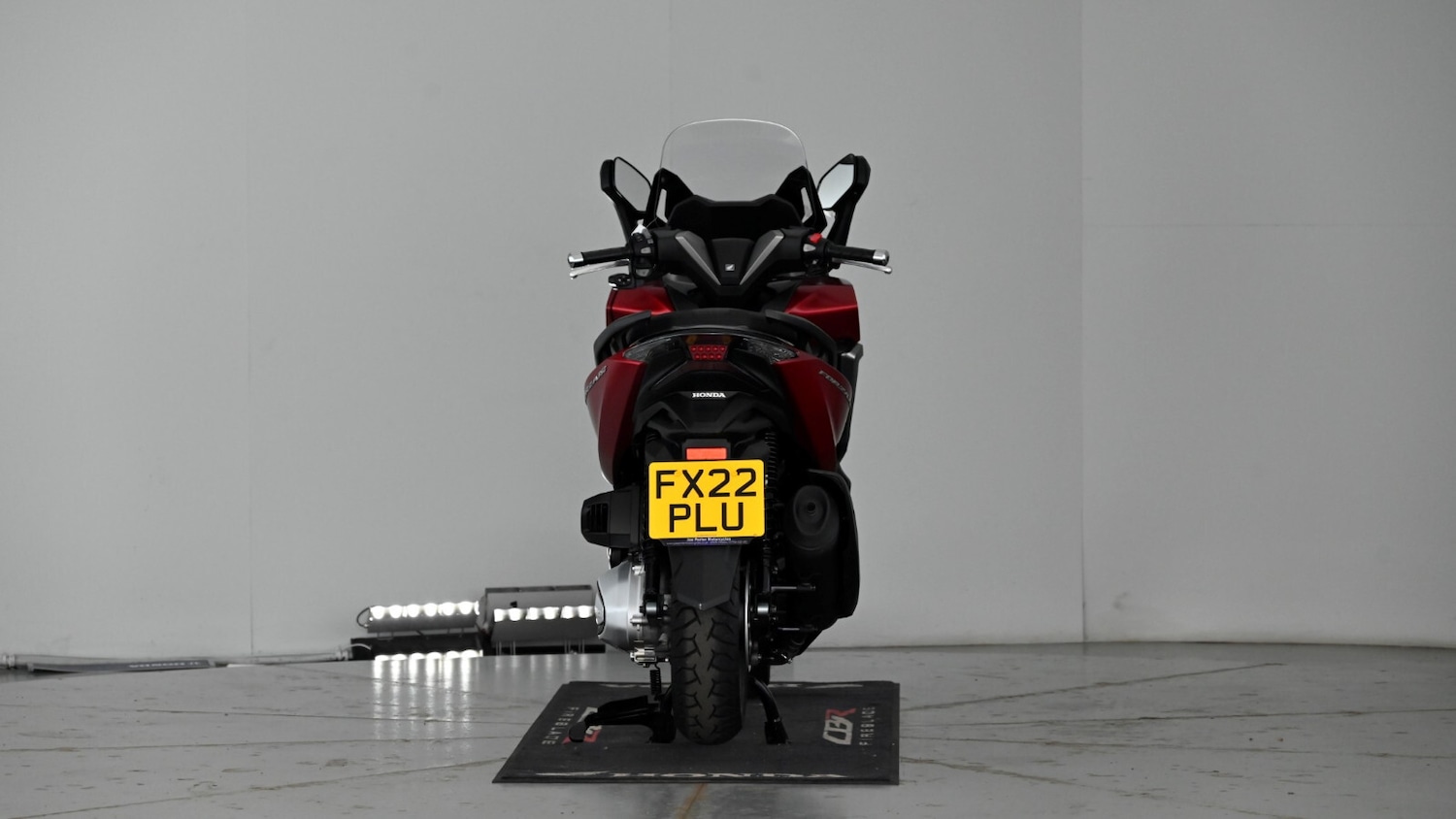 Used Honda Forza 350 2022 for sale - 77965218: Photo 11