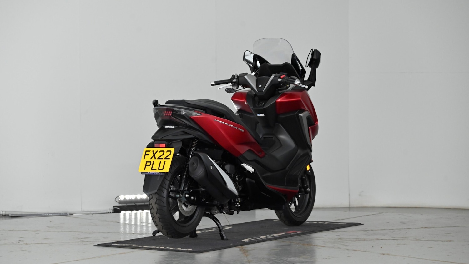 Used Honda Forza 350 2022 for sale - 77965218: Photo 14