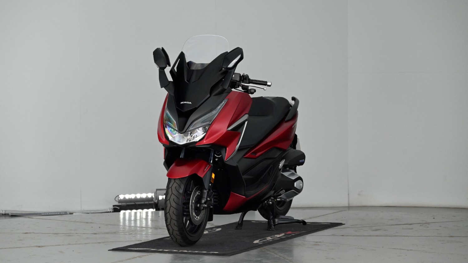 Used Honda Forza 350 2022 for sale - 77965218: Photo 26