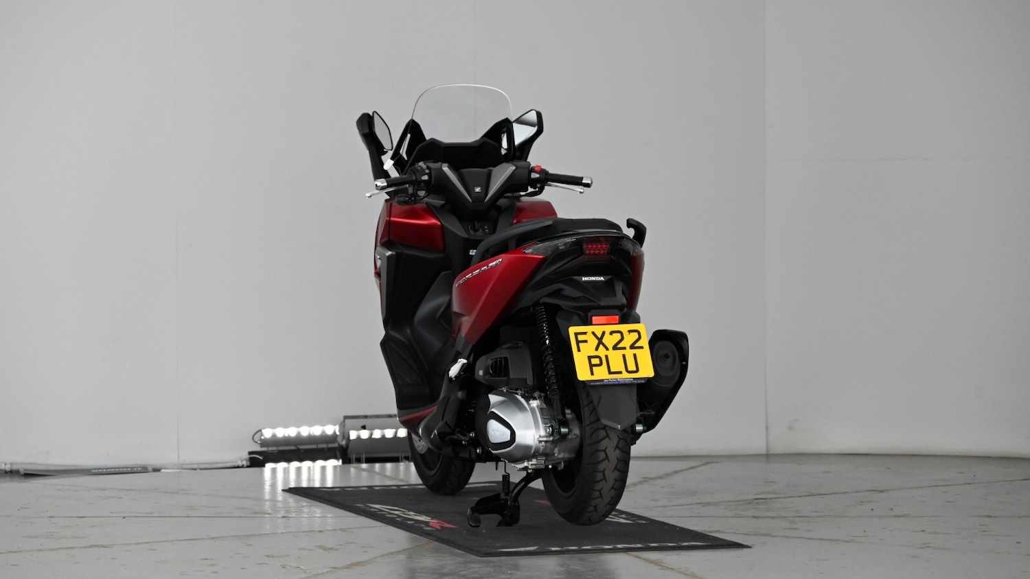 Used Honda Forza 350 2022 for sale - 77965218: Photo 9