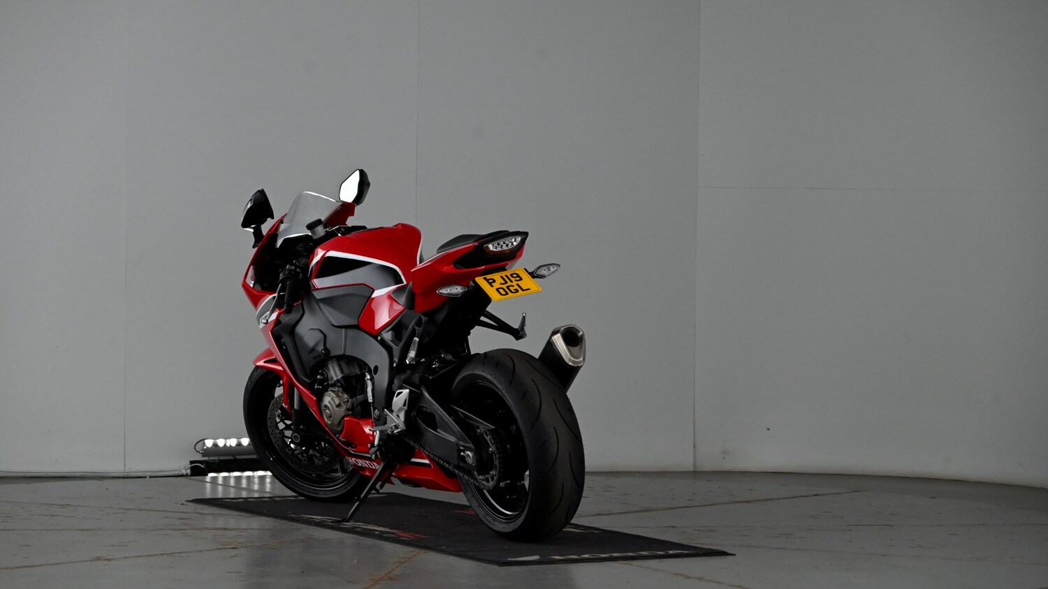 Honda CBR1000RR Fireblade
