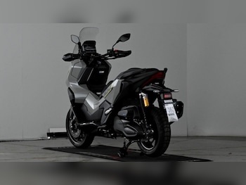 Used Honda ADV 350 undefined for sale - bike-79140361: Photo