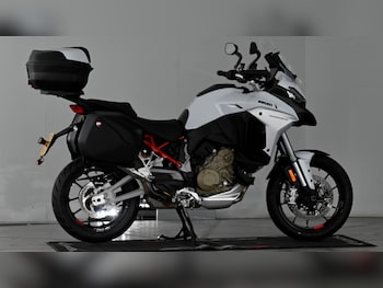 Used Ducati Multistrada V4 2022 for sale - bike-77619086: Photo