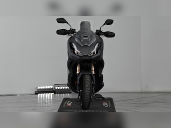 Used Honda ADV 350 2023 for sale - bike-77848119: Photo