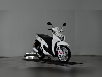 Used Honda SH Mode 125 2025 for sale - bike-77848114: Photo