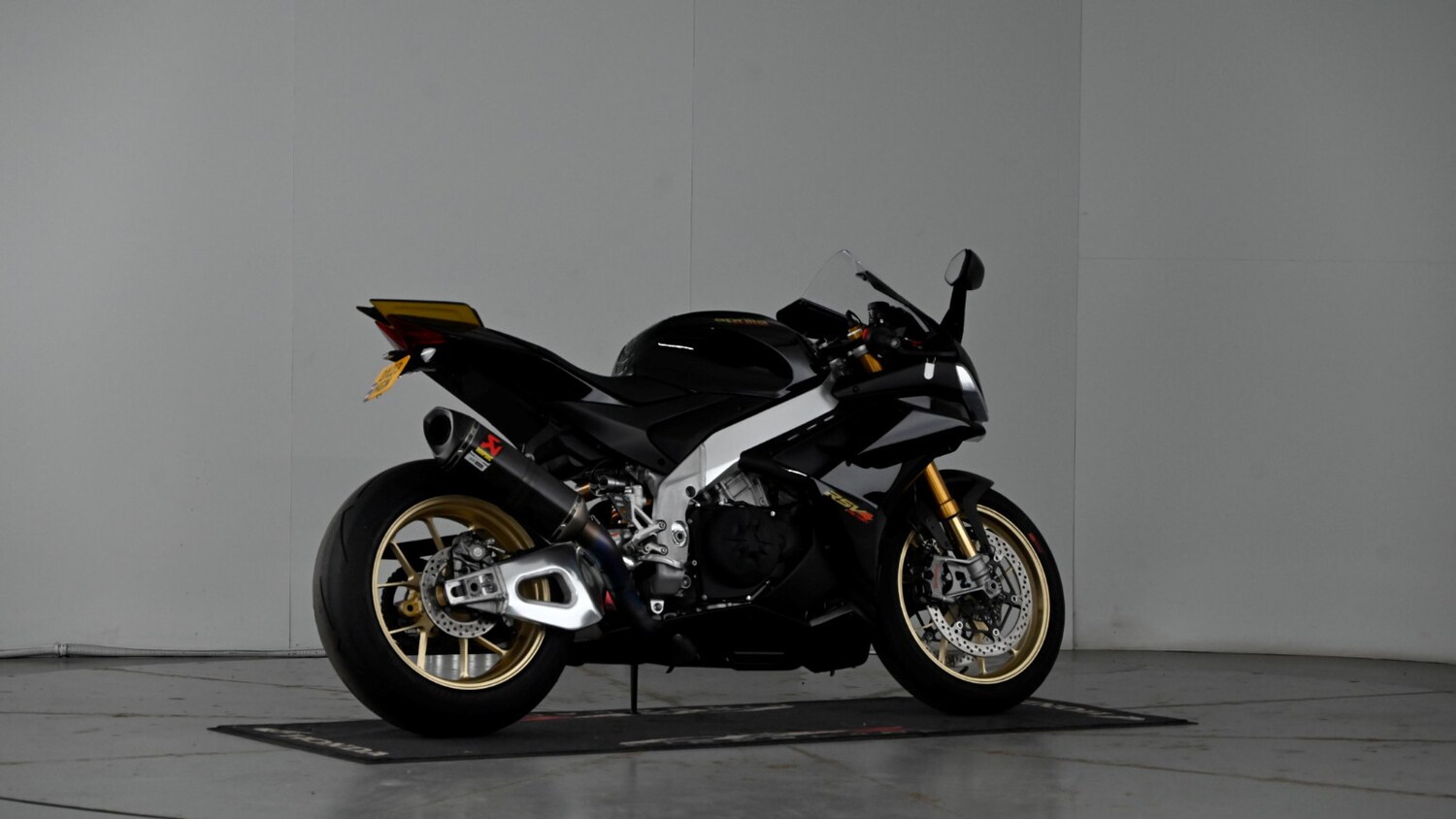 Used Aprilia RSV4 1100 2023 for sale - 78418750: Photo 16