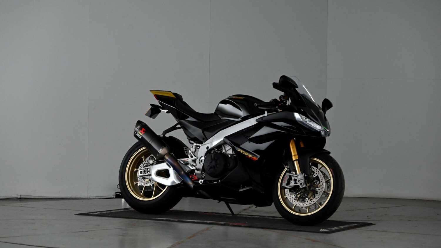 Used Aprilia RSV4 1100 2023 for sale - 78418750: Photo 22