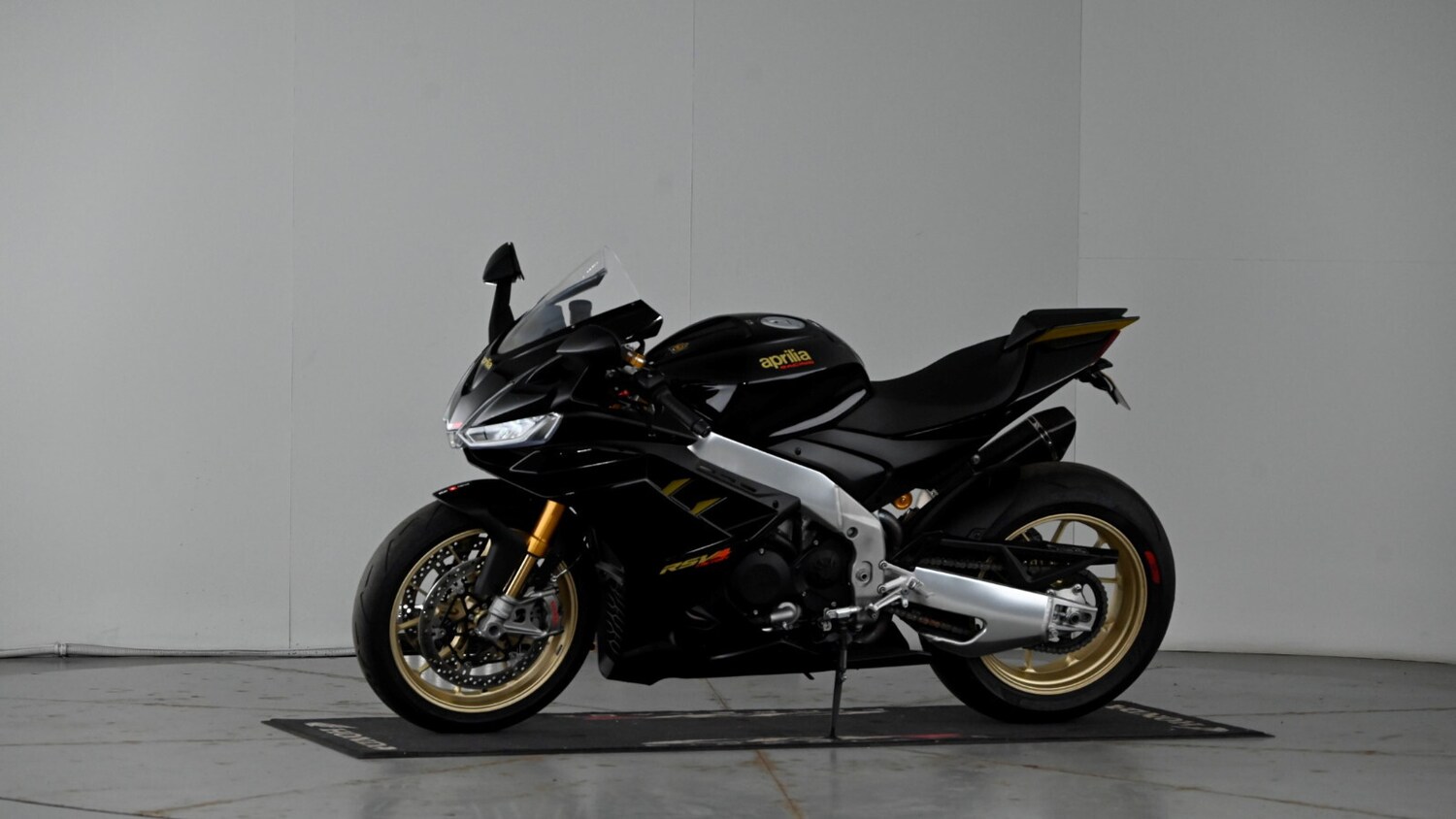 Used Aprilia RSV4 1100 2023 for sale - 78418750: Photo 35