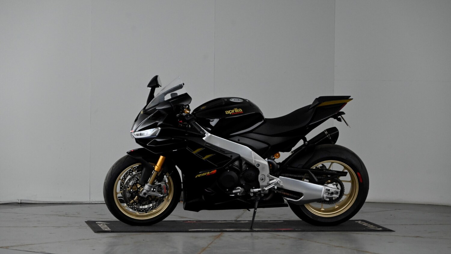 Used Aprilia RSV4 1100 2023 for sale - 78418750: Photo 36