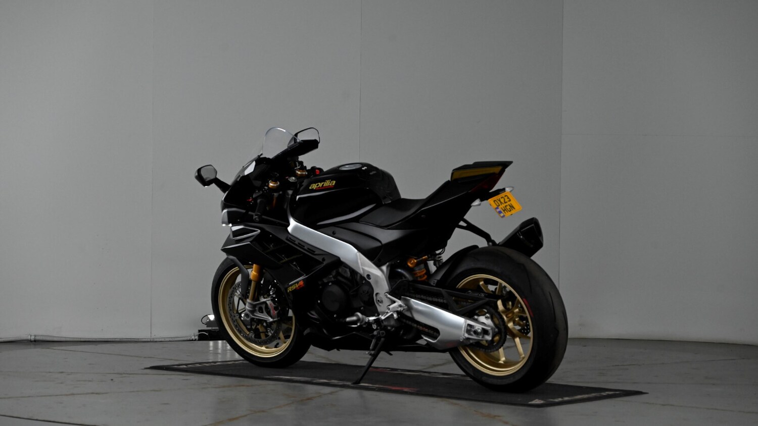 Used Aprilia RSV4 1100 2023 for sale - 78418750: Photo 41