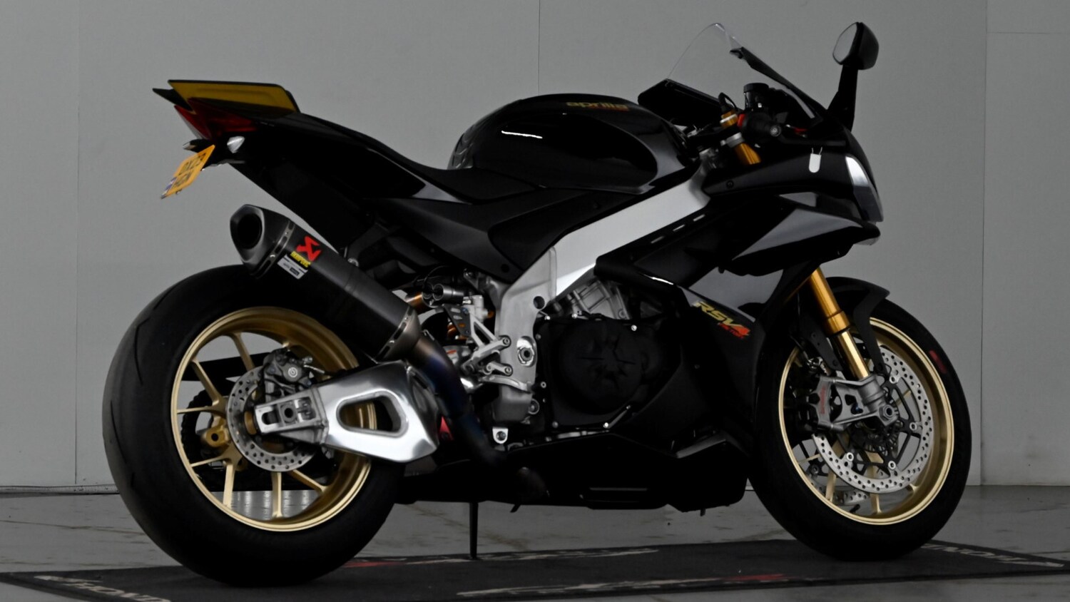 Used Aprilia RSV4 1100 2023 for sale - 78418750: Photo 7