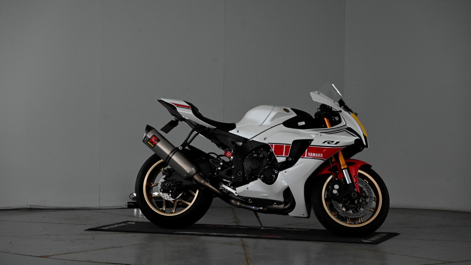 Used Yamaha R1 2022 for sale - 78343935: Photo 17