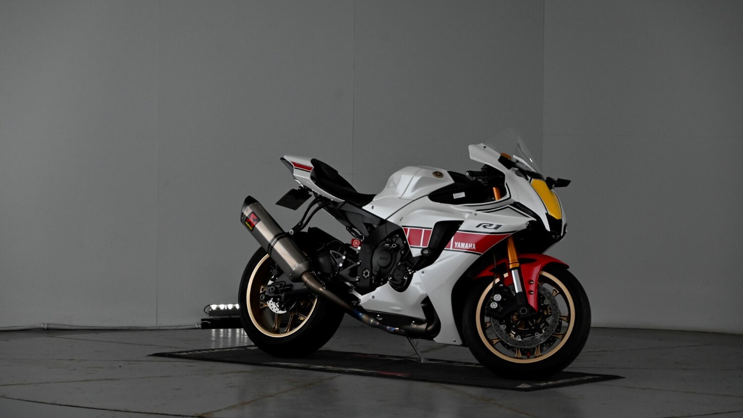 Used Yamaha R1 2022 for sale - 78343935: Photo 19