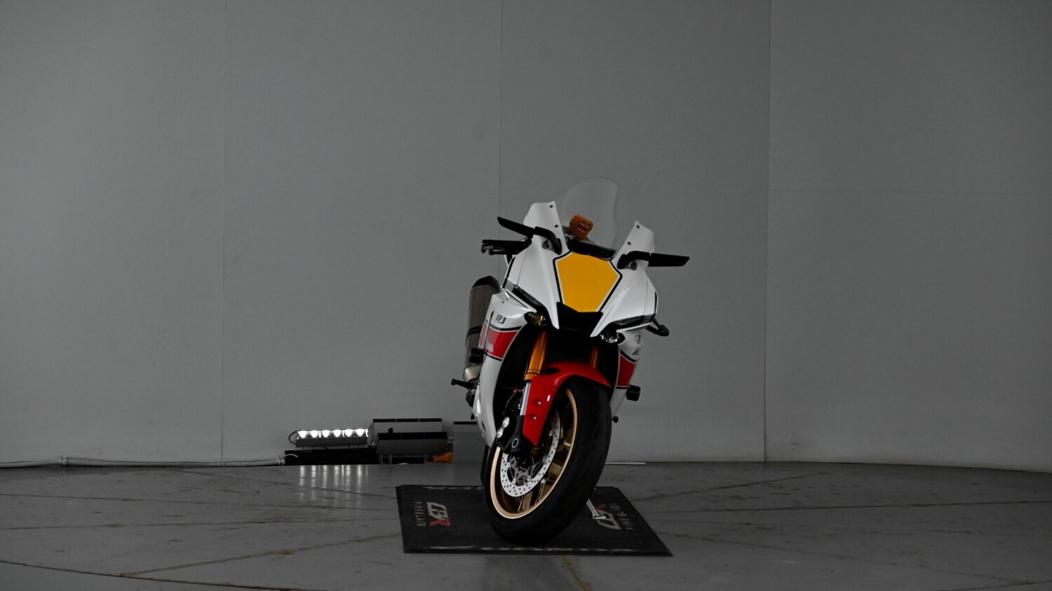 Used Yamaha R1 2022 for sale - 78343935: Photo 24