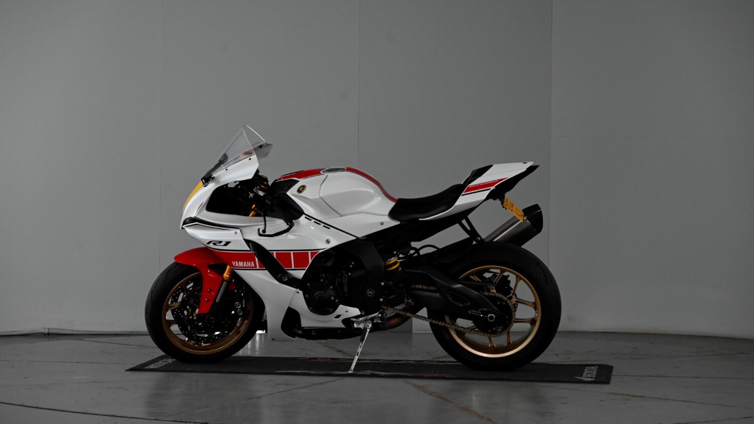 Used Yamaha R1 2022 for sale - 78343935: Photo 9
