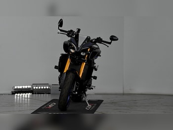 Used Yamaha MT-10 2023 for sale - bike-78036793: Photo