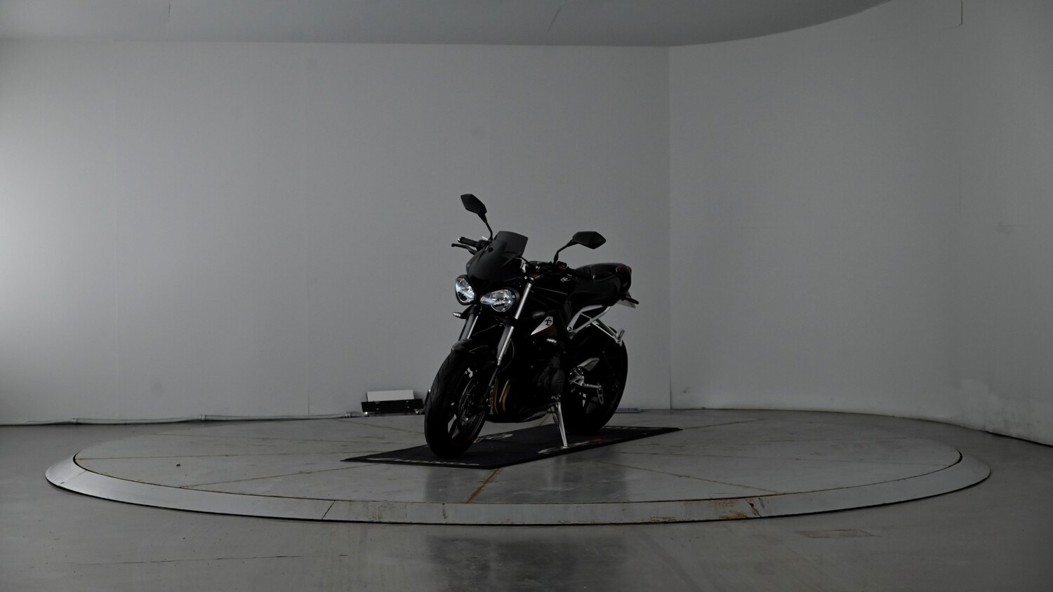 Triumph Street Triple 765