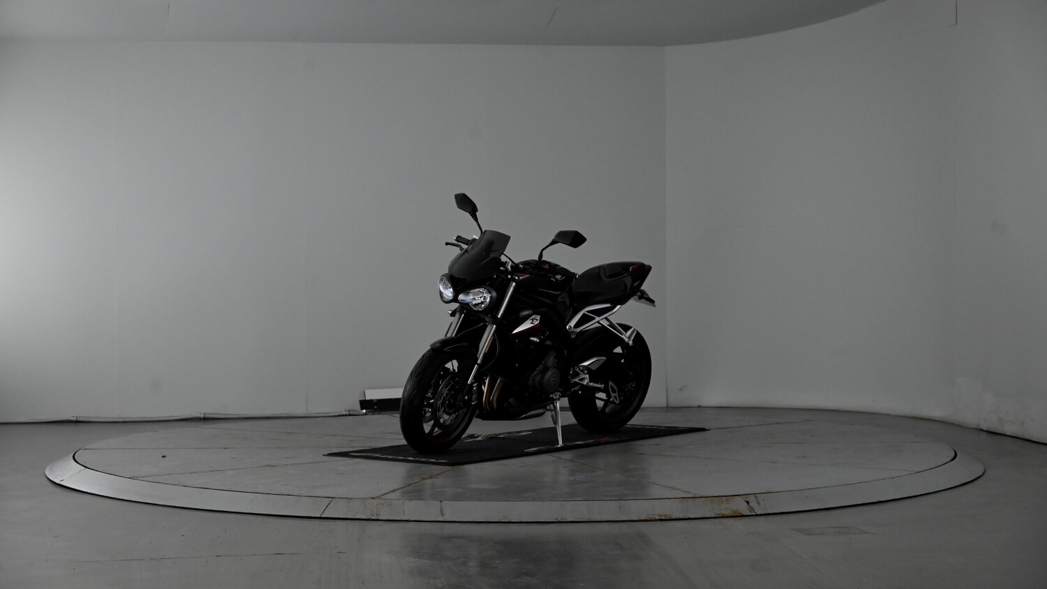 Triumph Street Triple 765