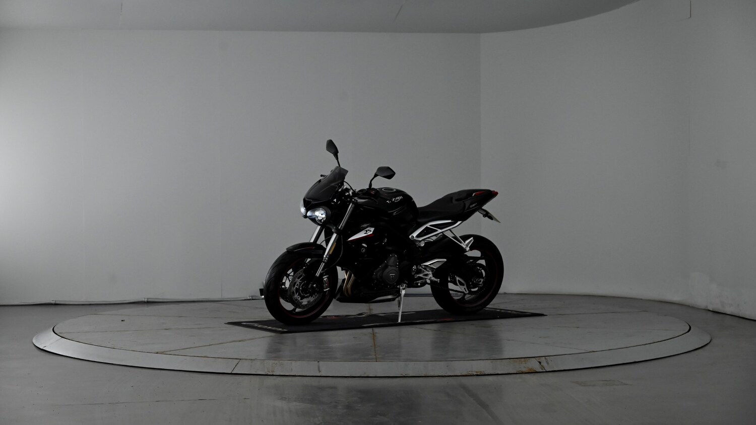 Triumph Street Triple 765