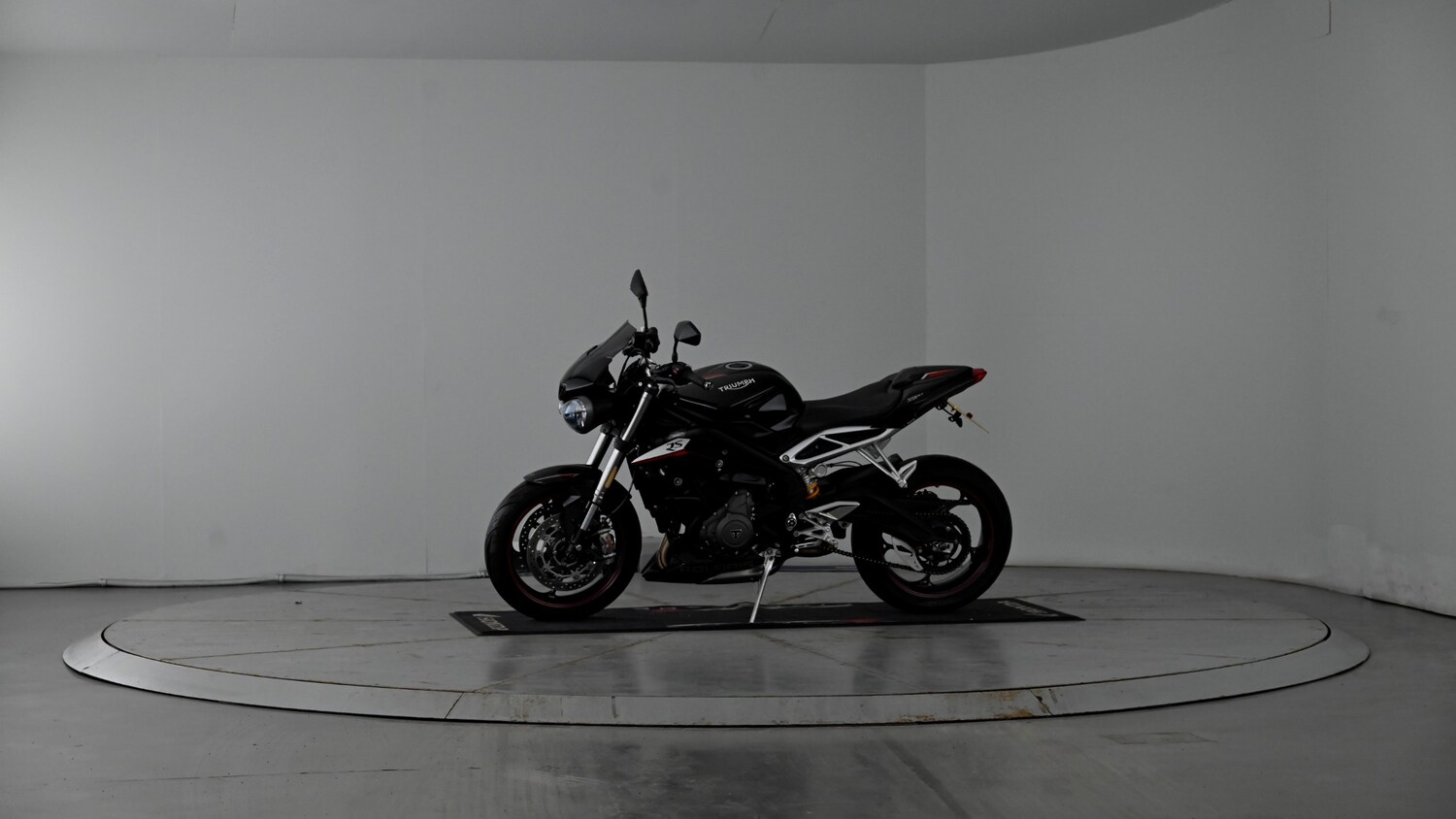 Triumph Street Triple 765