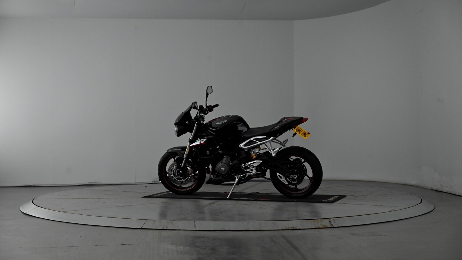 Triumph Street Triple 765