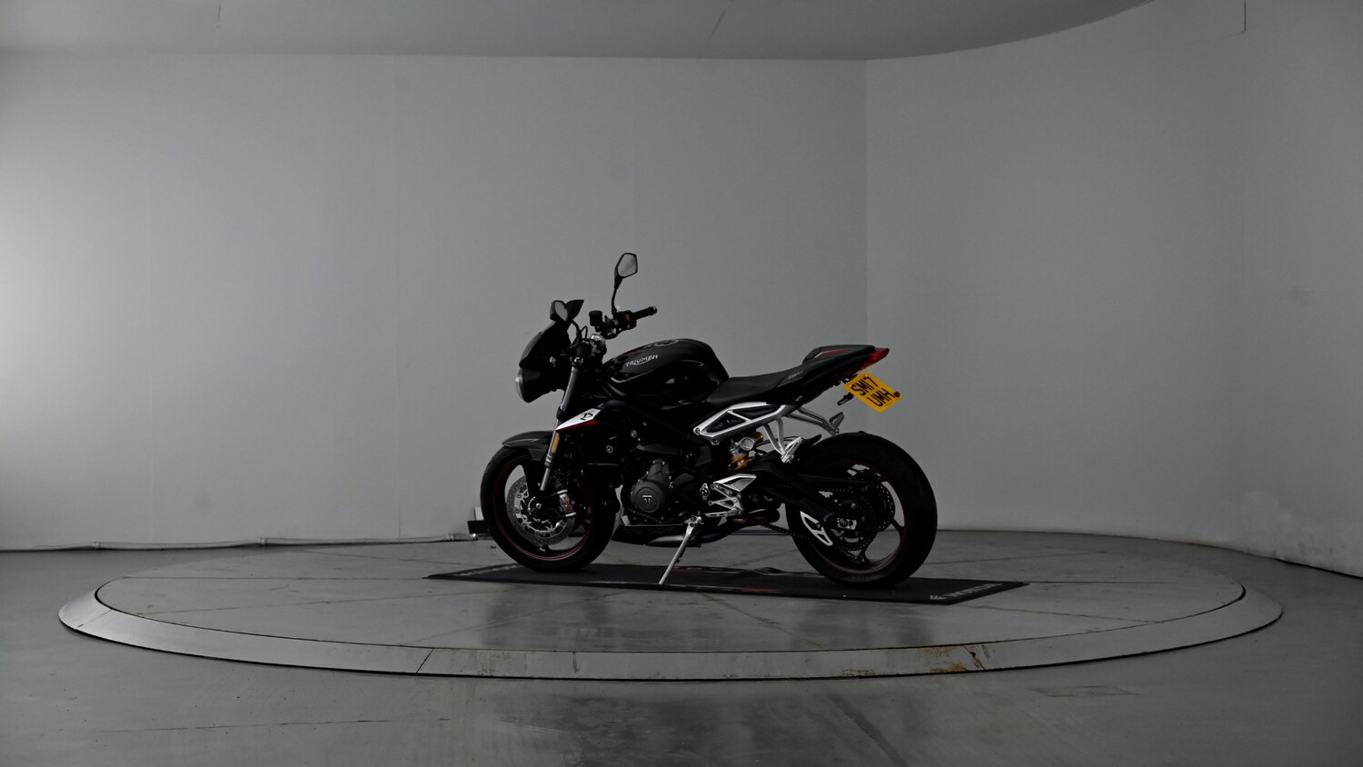 Triumph Street Triple 765