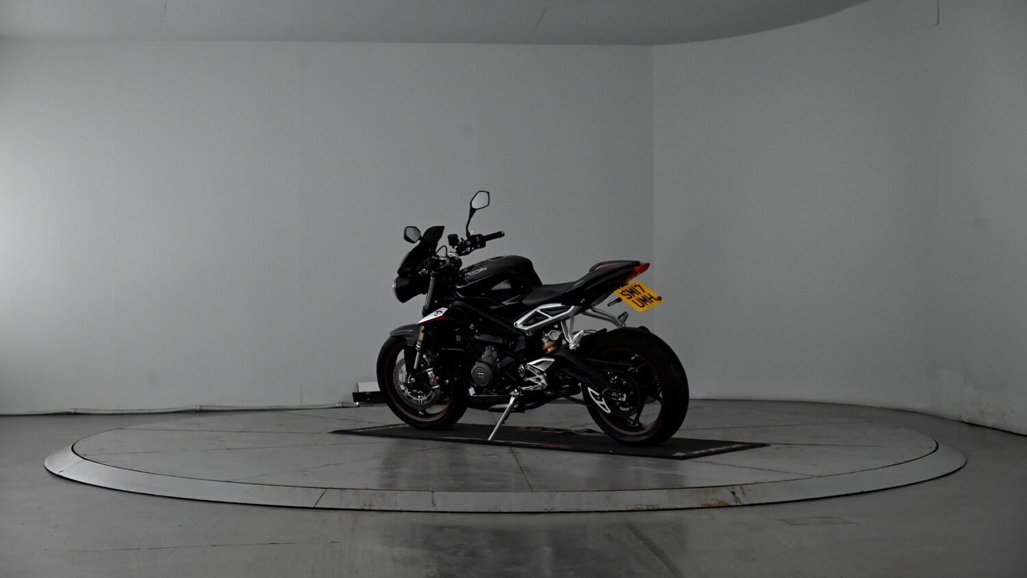 Triumph Street Triple 765