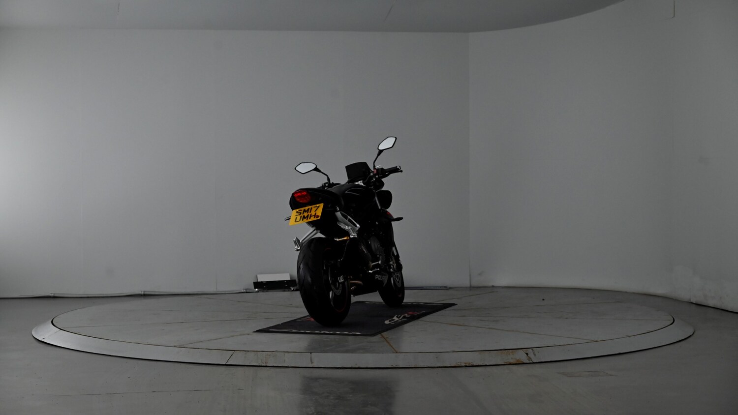 Triumph Street Triple 765