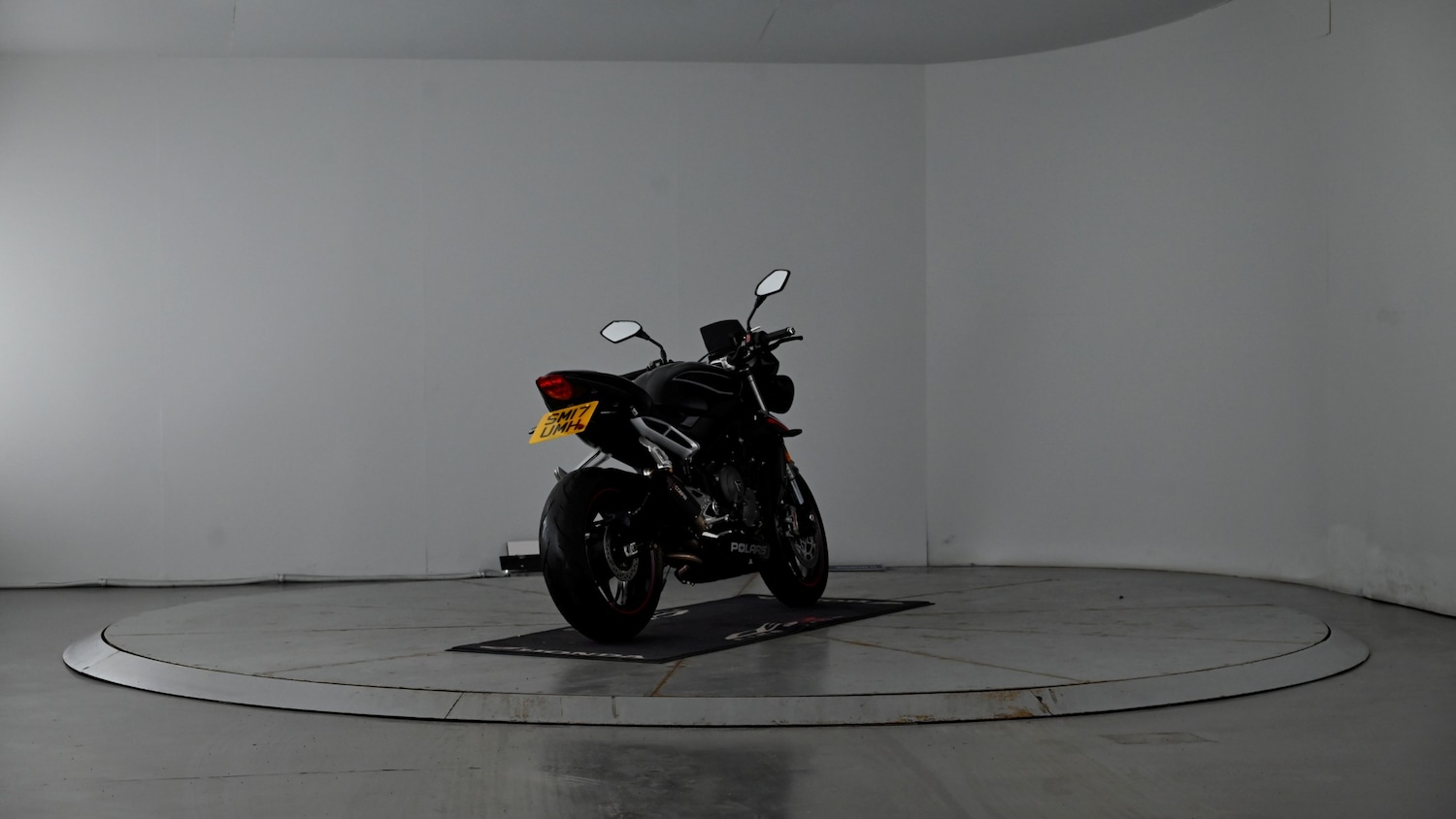 Triumph Street Triple 765