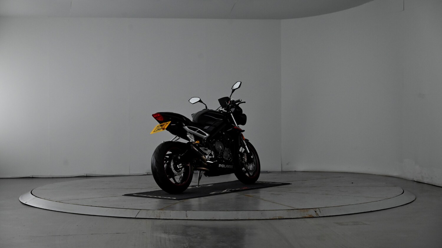 Triumph Street Triple 765