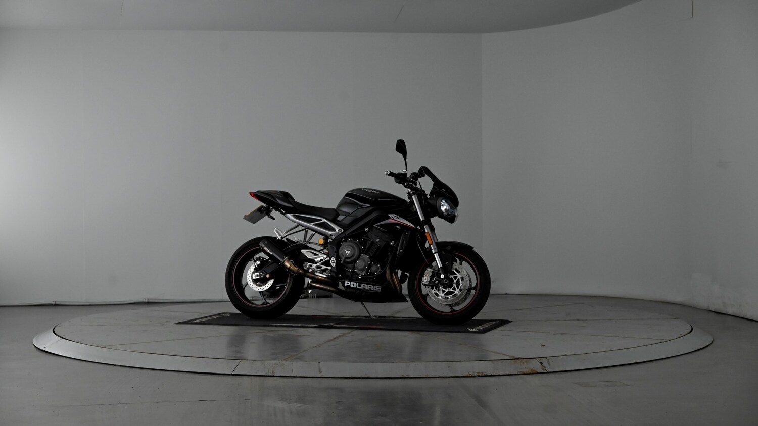 Triumph Street Triple 765