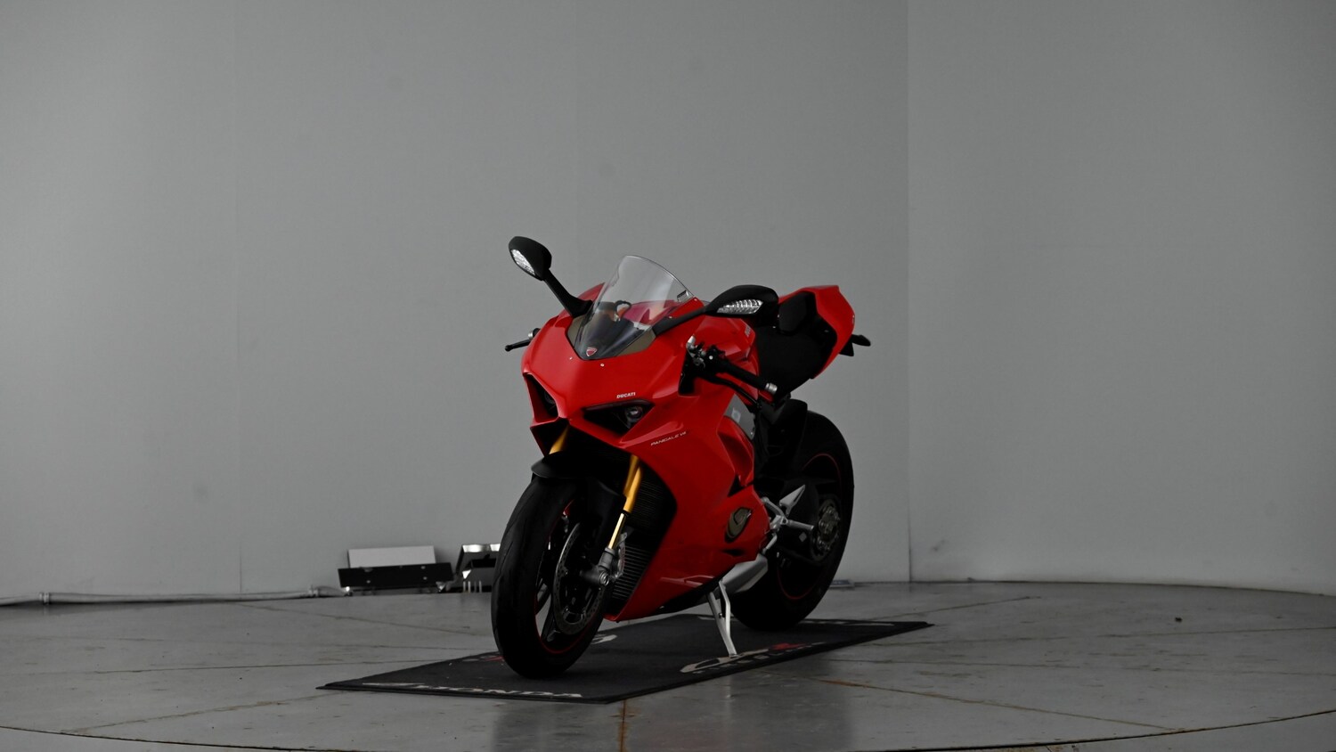 Ducati Panigale V4S