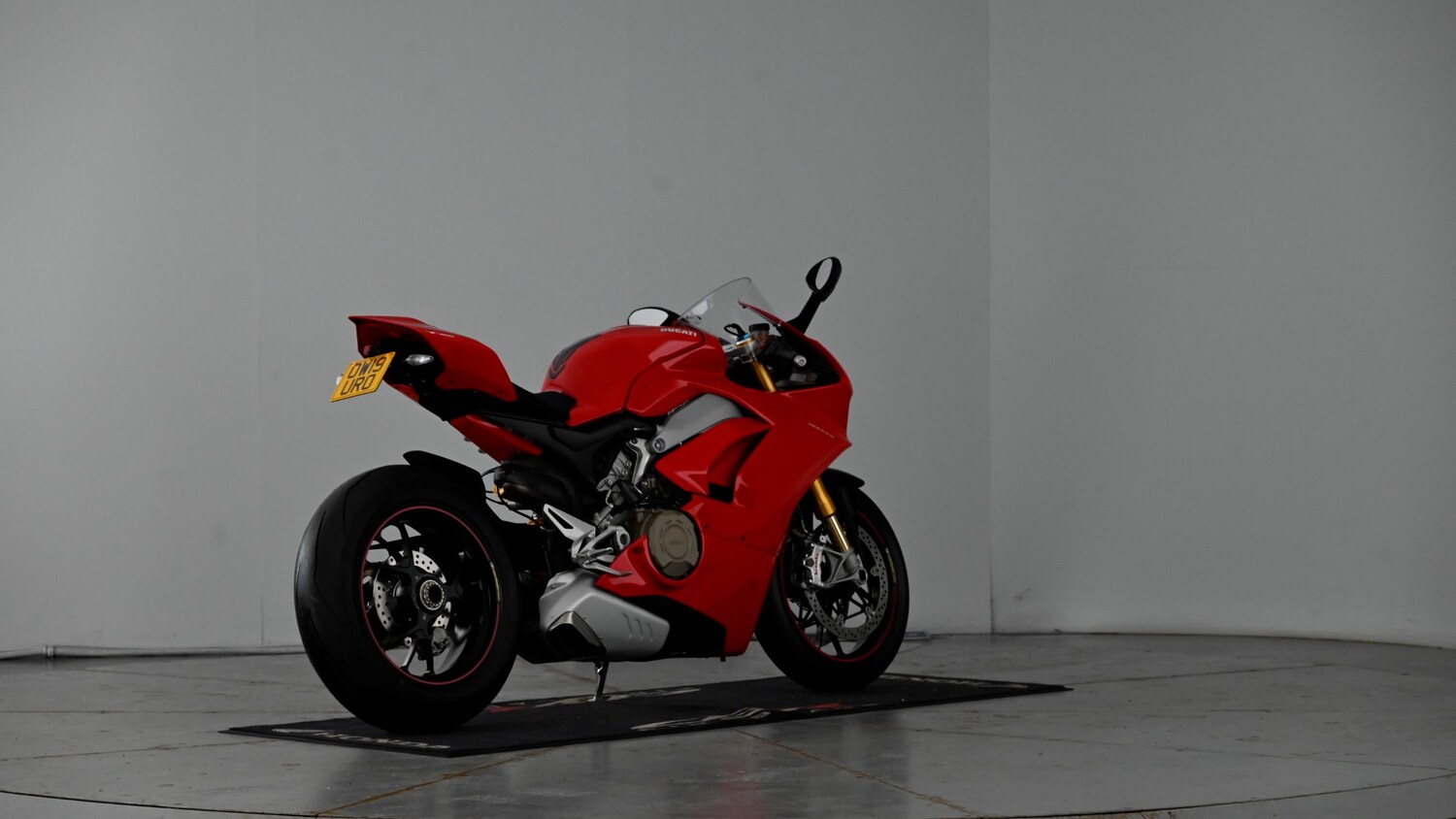 Ducati Panigale V4S