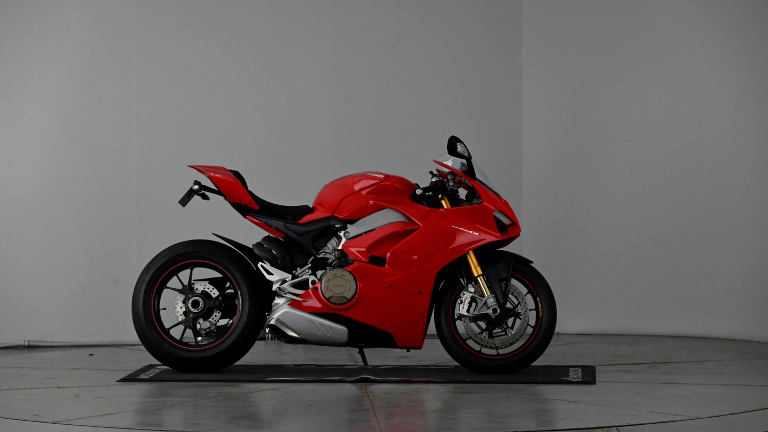 Ducati Panigale V4S