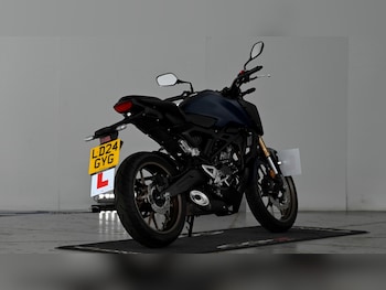 Used Honda CB 2024 for sale - bike-78499204: Photo