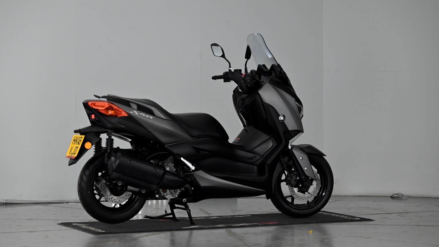 Yamaha XMAX 300
