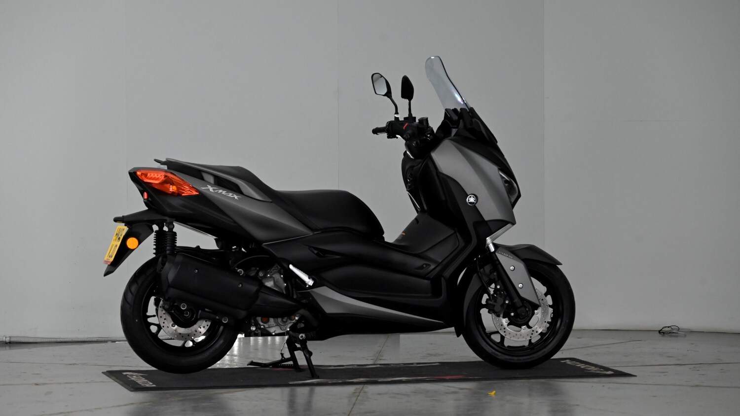 Yamaha XMAX 300
