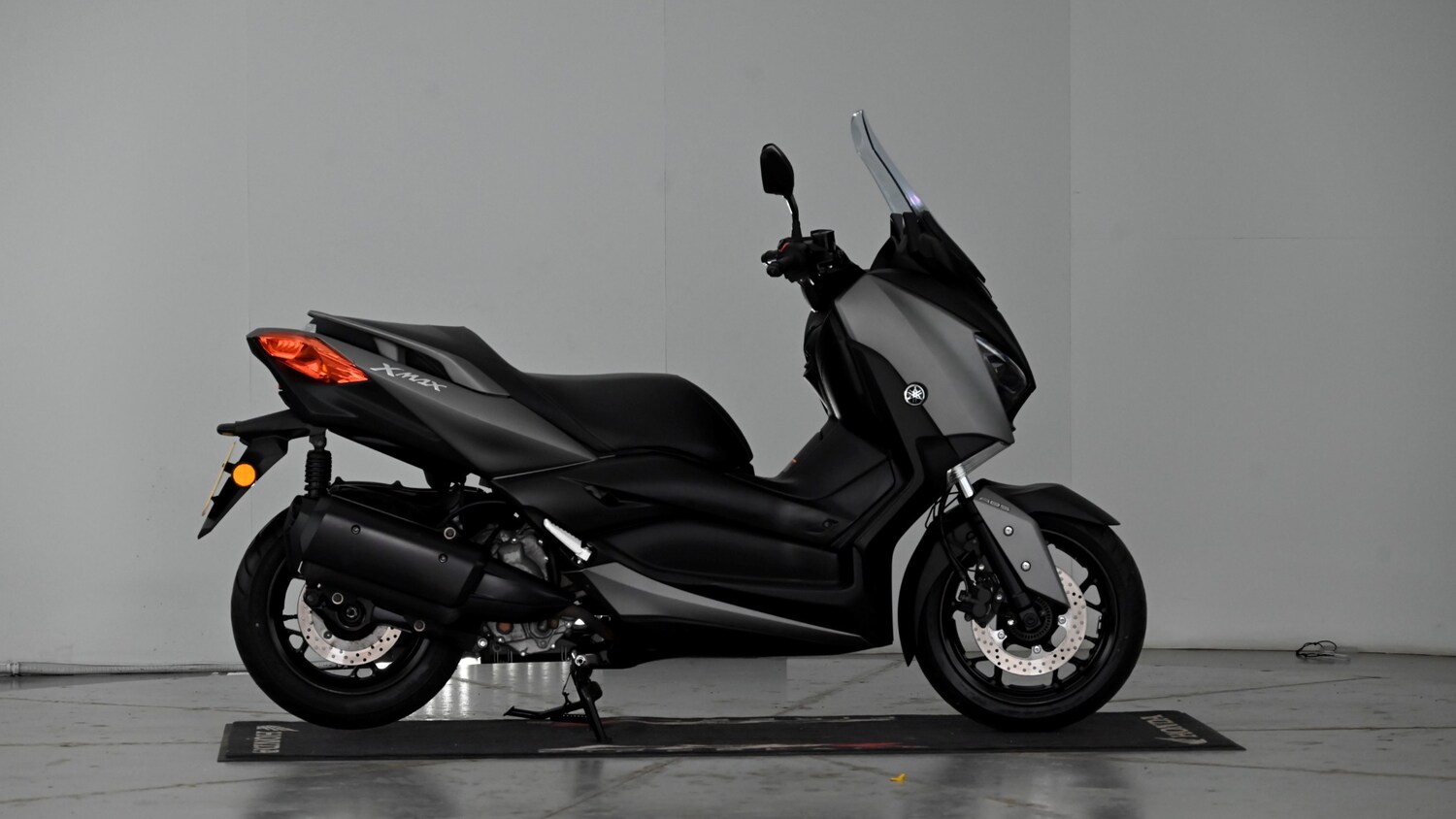 Yamaha XMAX 300