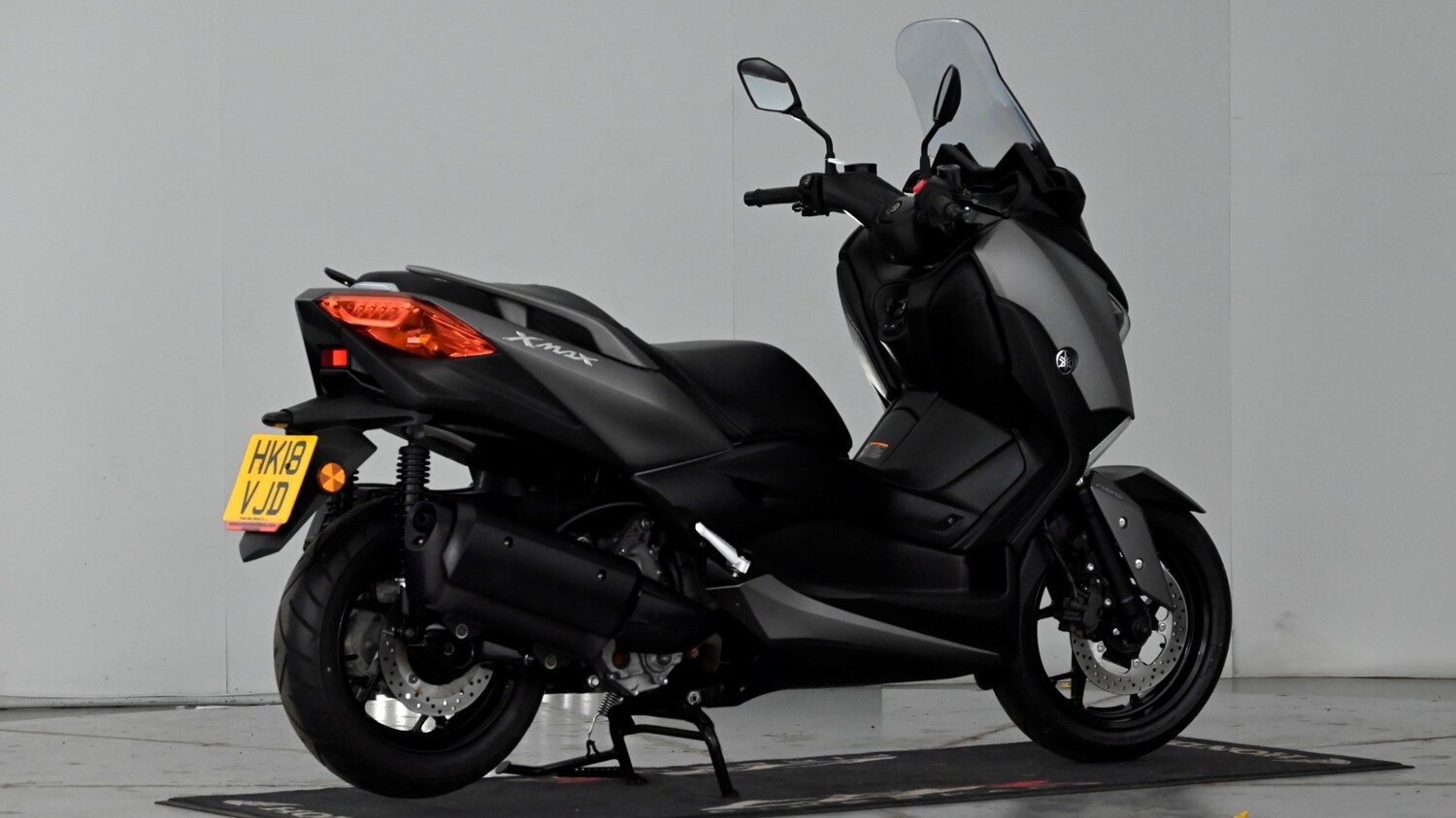 Yamaha XMAX 300