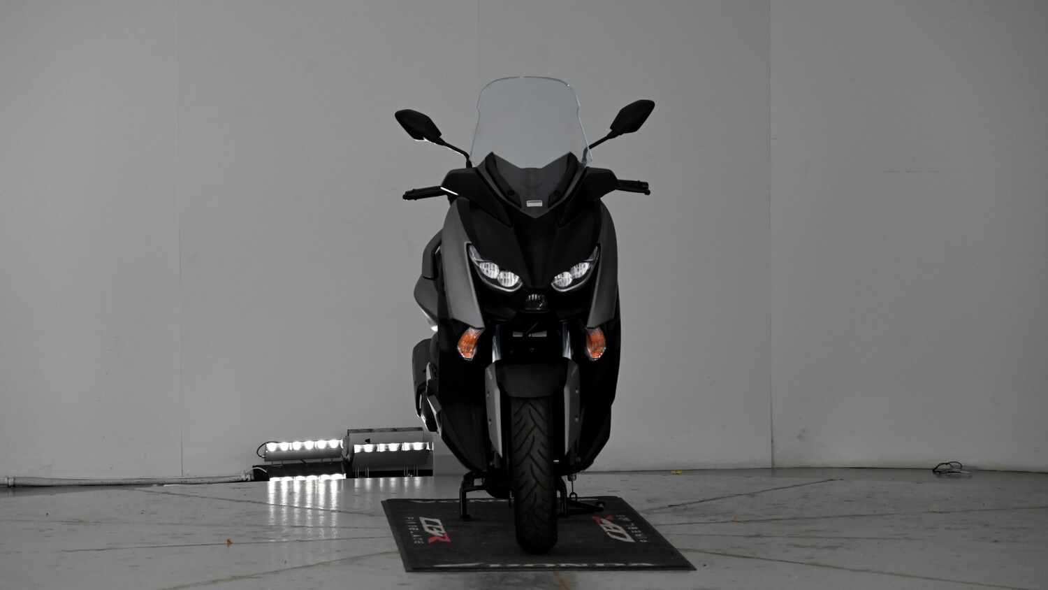 Yamaha XMAX 300