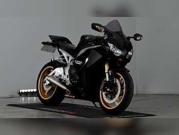 Used Honda CBR 2010 for sale - bike-77911266: Photo