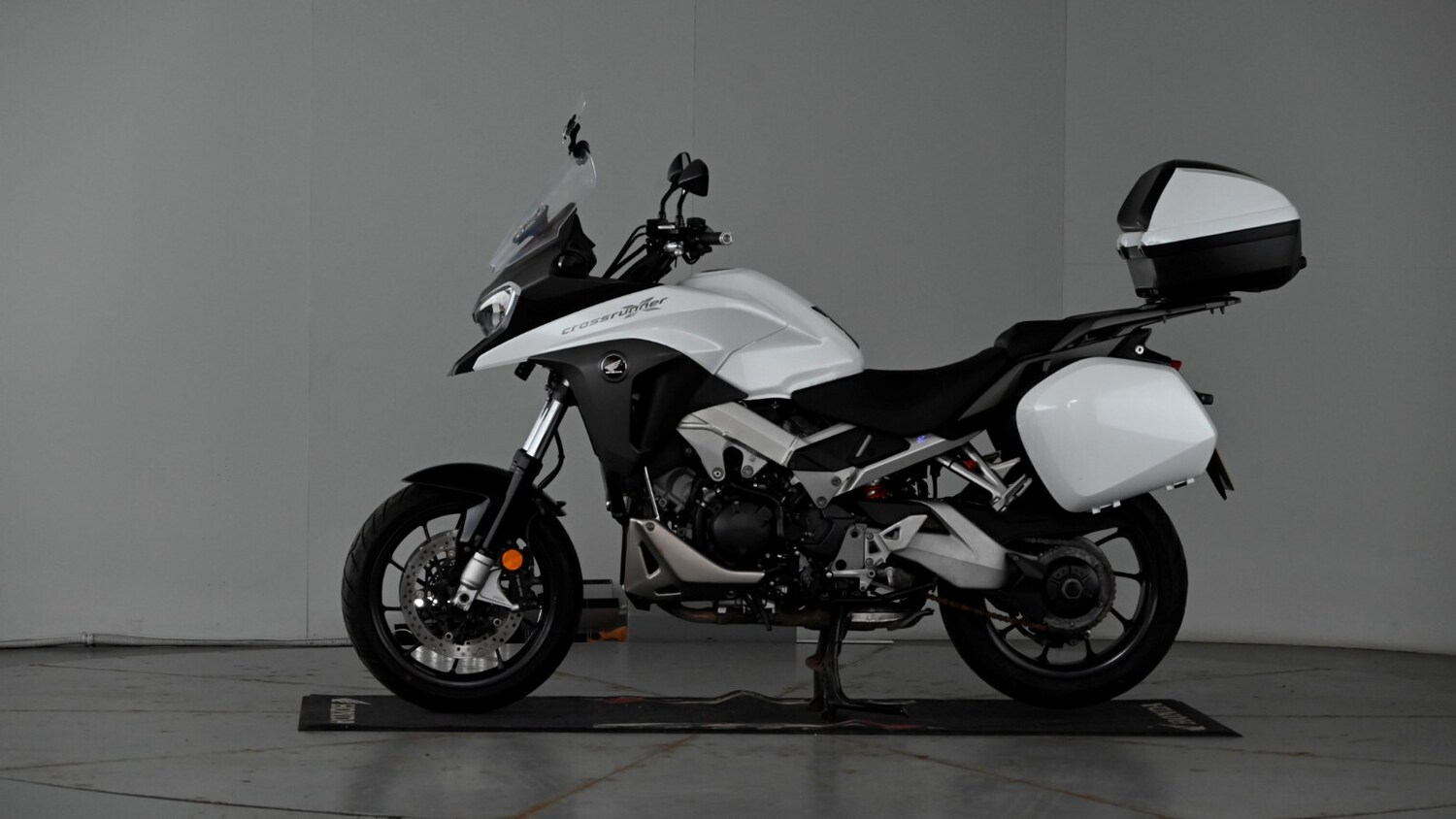 Used Honda VFR800X Crossrunner 2015 for sale - 78418751: Photo 26